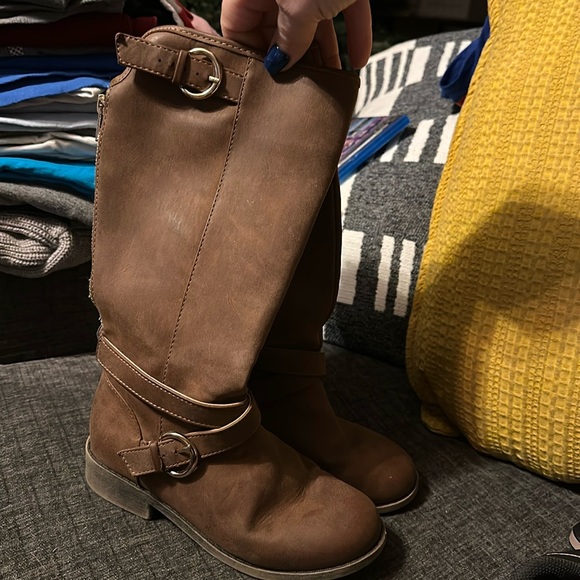 Wonder Nation girls boots, size 1, in very good used condition. - Picture 1 of 3